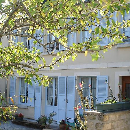 Chambres D'Hotes Sur La Courtine De Coucy Exteriör bild