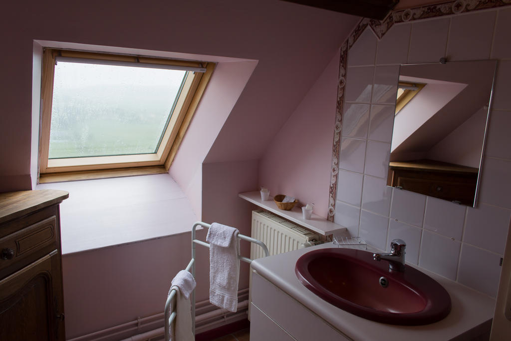 Chambres D'Hotes Sur La Courtine De Coucy Rum bild